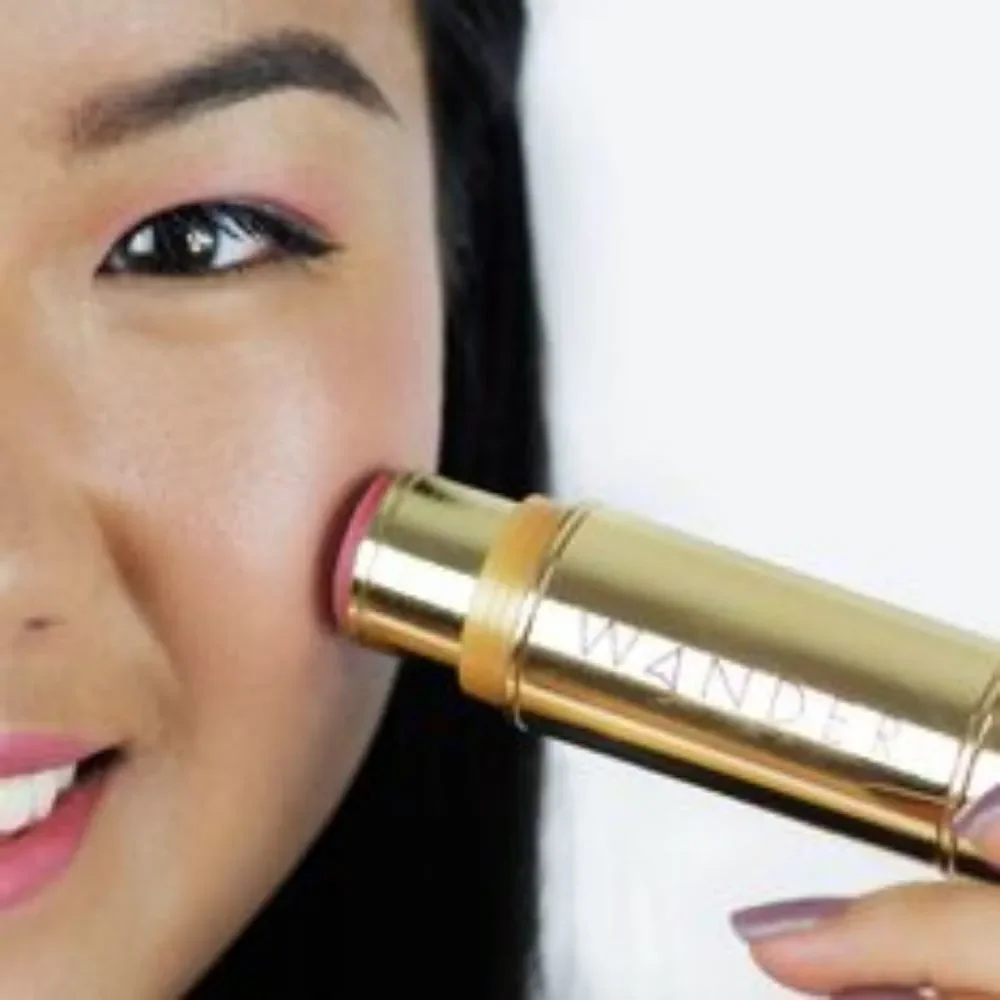 Wander Beauty Cream Blush on the Glow Pink Petal